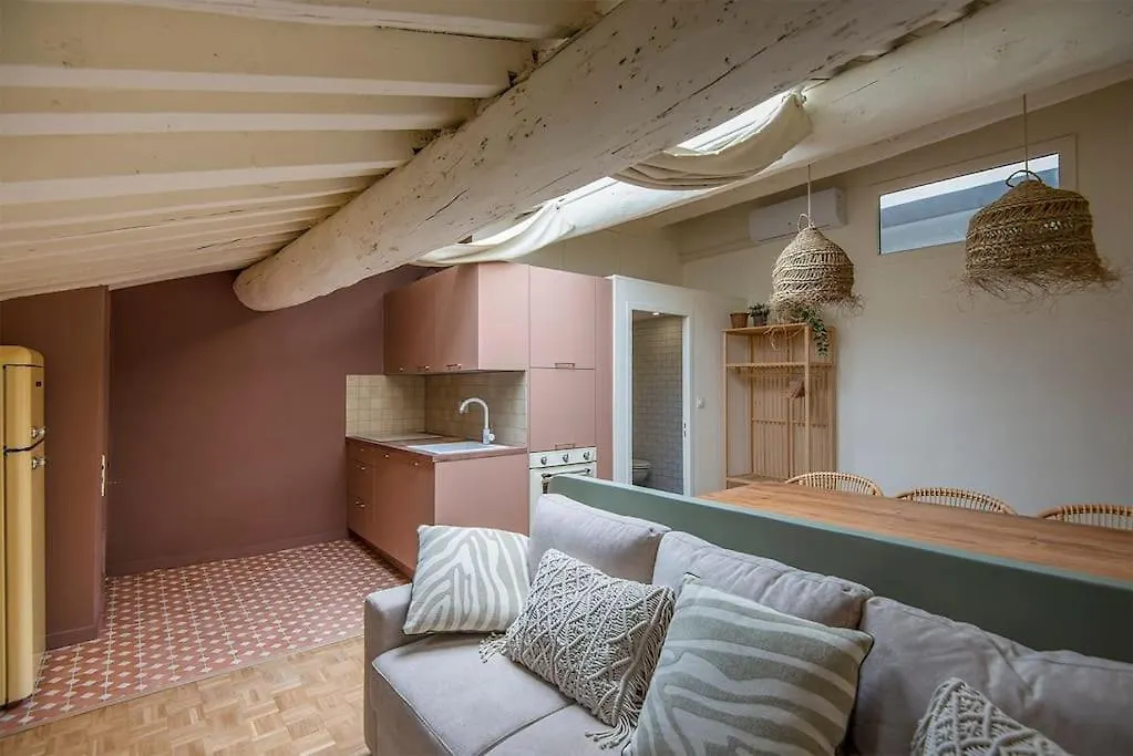 Cozy Love Nest Near The Old Port 마르세유